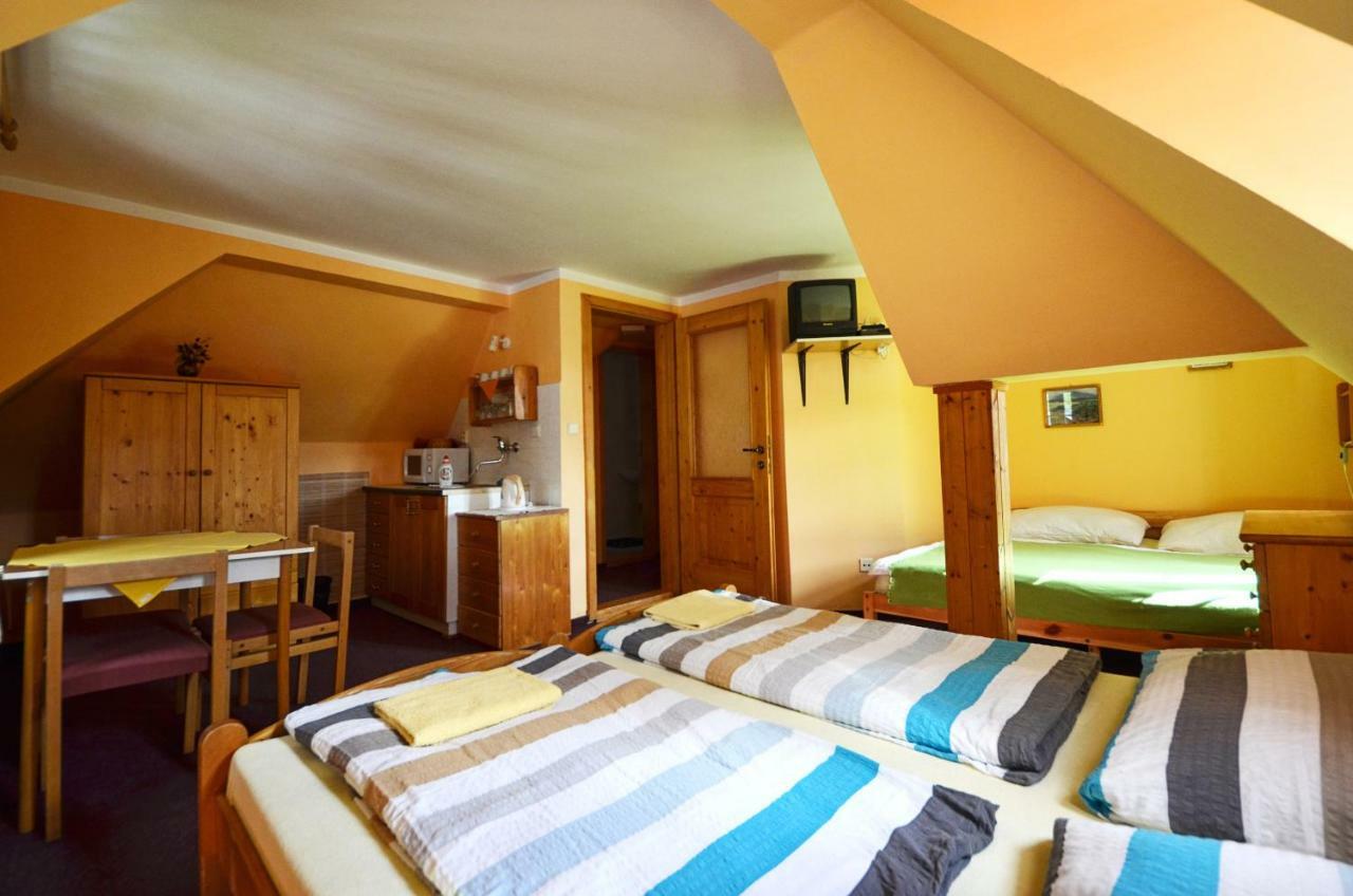 Pension Centrum Spindleruv Mlyn Exterior photo